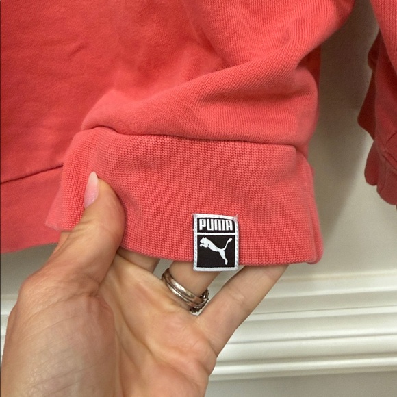 PUMA Women’s Coral Hoodie with Multicolor Sleeves Sz XS! - Picture 5 of 7